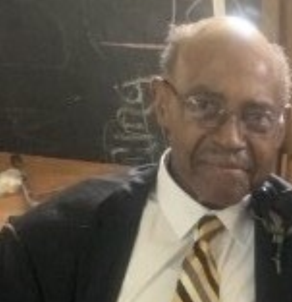 Senior Pastor-B.A./M.Th. Rev. Henry L. Bonner Image